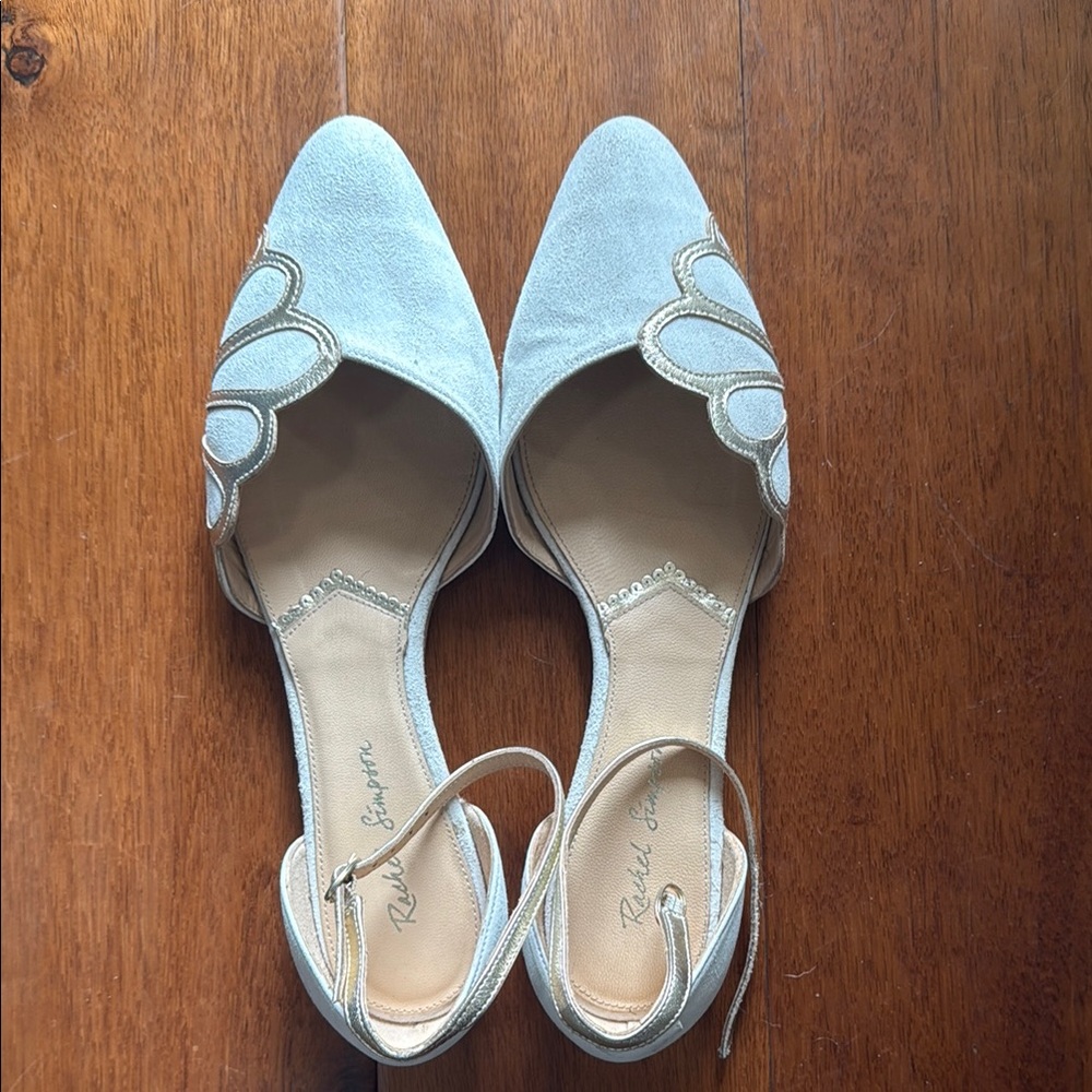 Rachel Simpson Cream and Gold Flats with Elegant Design